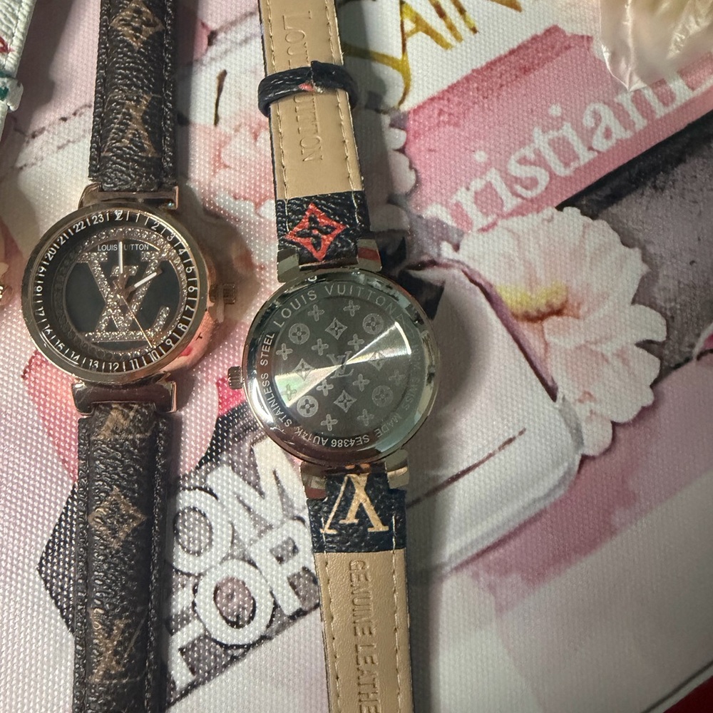 1x Elegant Women's Watch - White, Brown, or Black - Picture 2 of 3